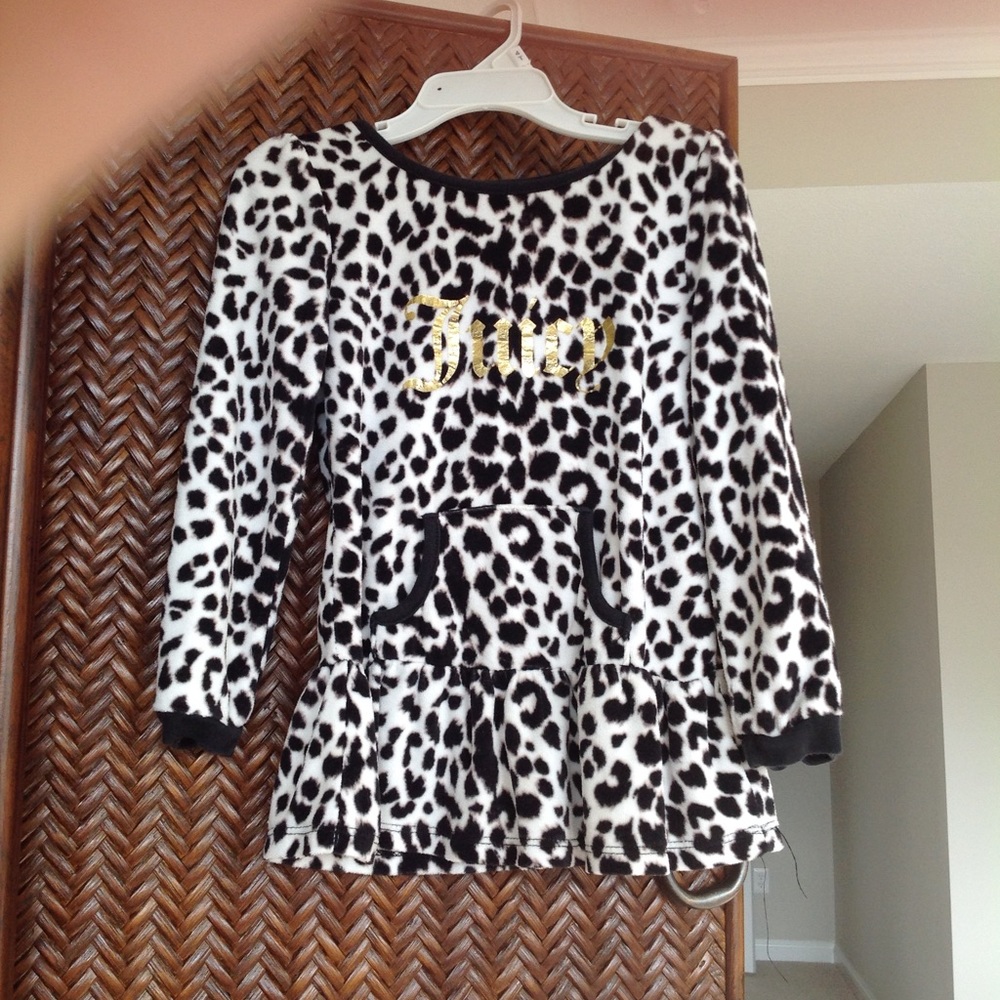 CuteJuicy Couture top